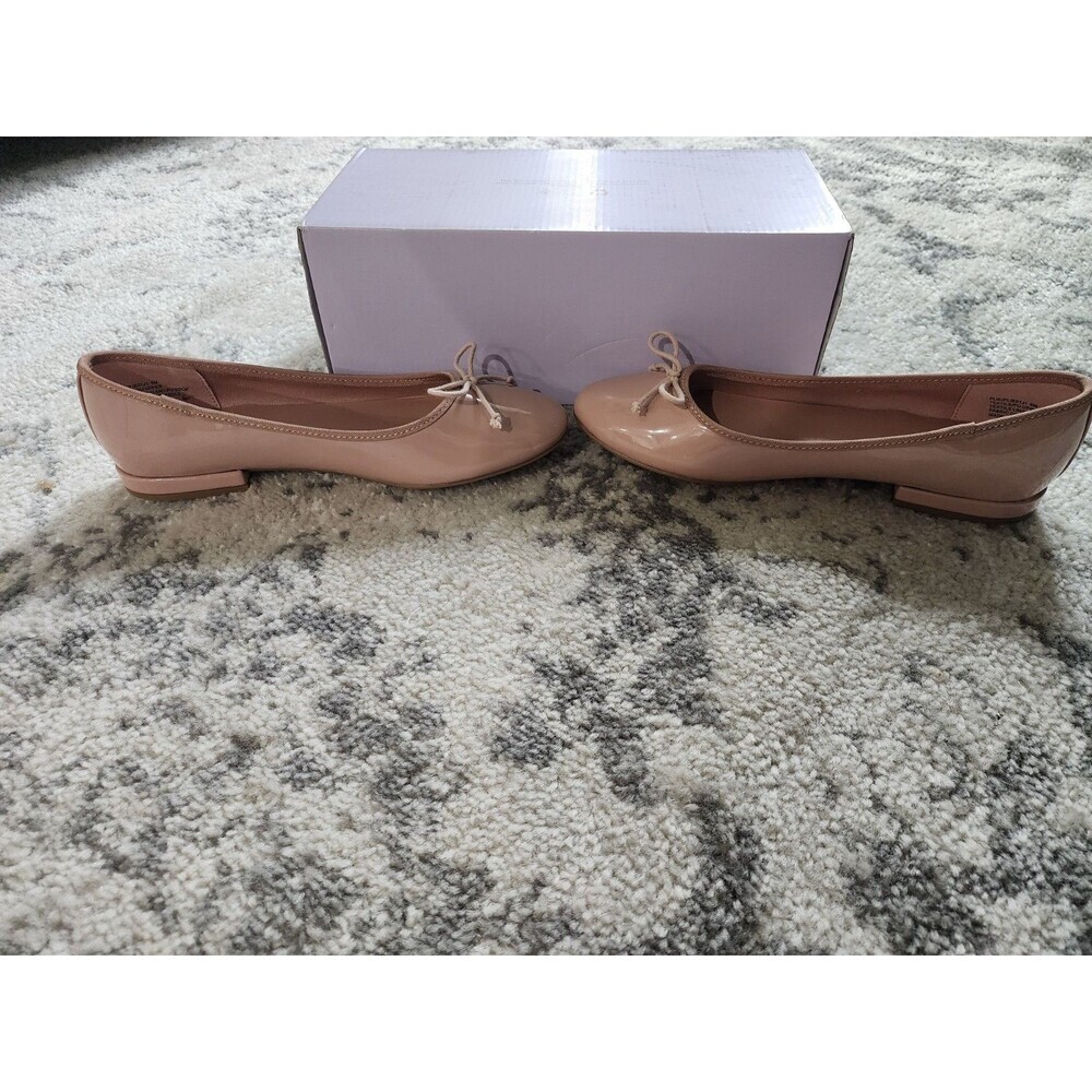 NEW Steve Madden Girl Plie Ballet Nude Patent Slip-On Flats Women's Size 6 - Picture 3 of 8